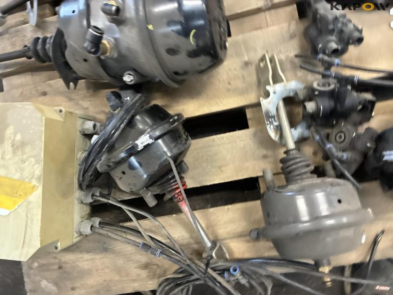 Brake cylinder 30