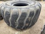 Bridgestone 30/65-R25 tires 5