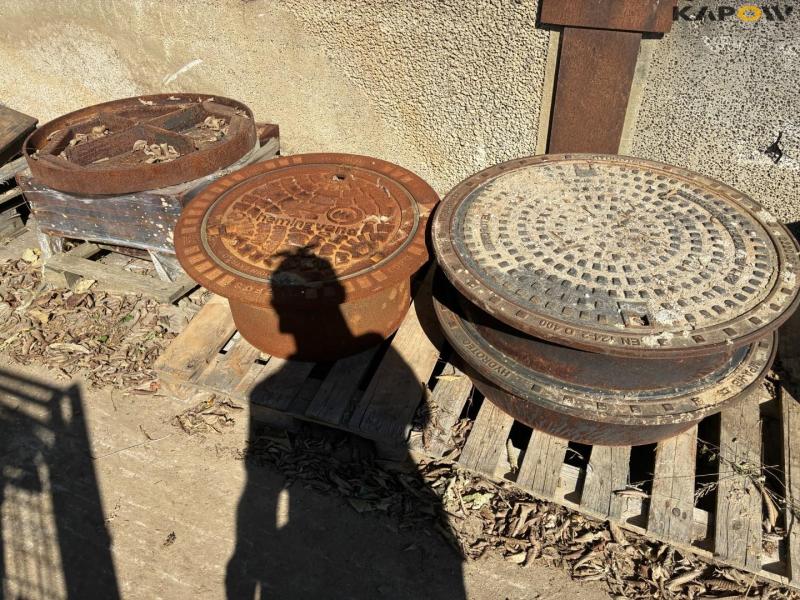 Cast iron manhole covers and frames 3