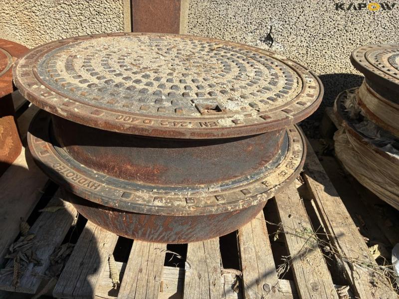 Cast iron manhole covers and frames 25