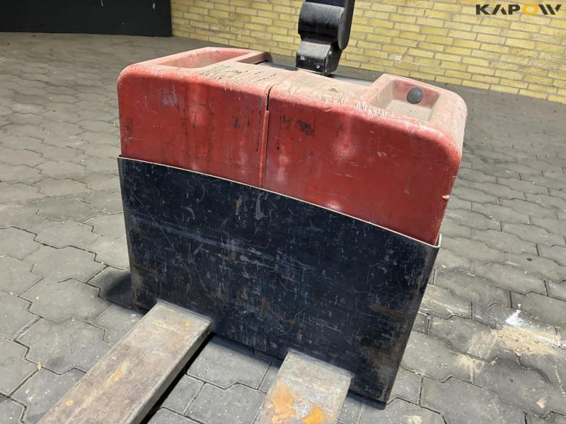 BT Electric pallet truck 7