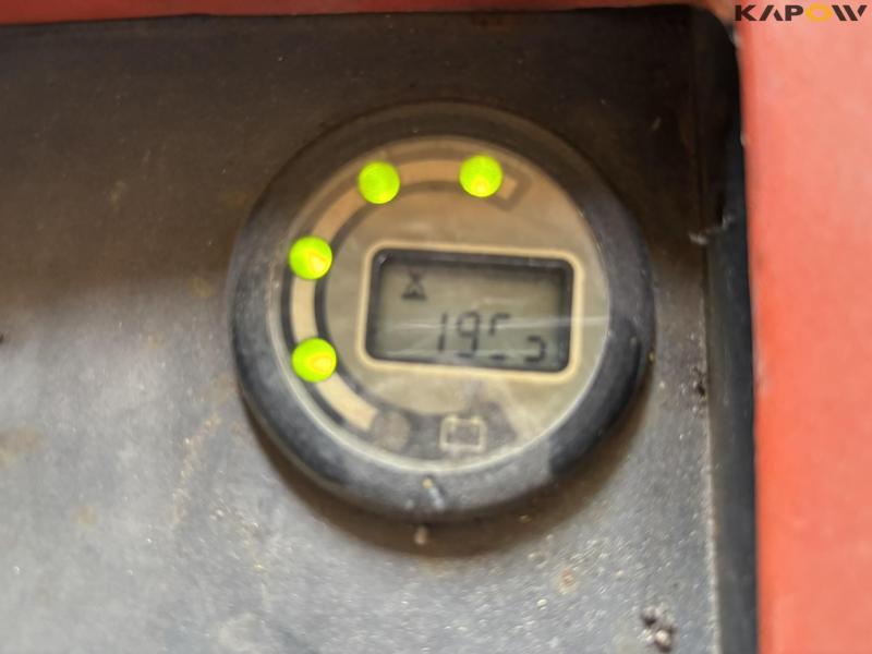 BT LWE 130 electric pallet truck 15