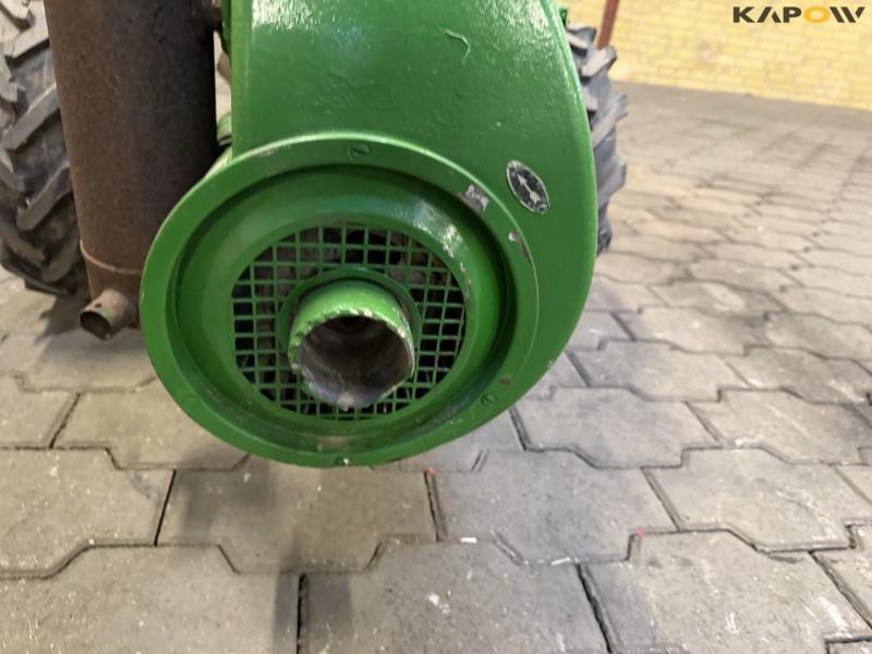 Bungartz tool carrier with plow 30