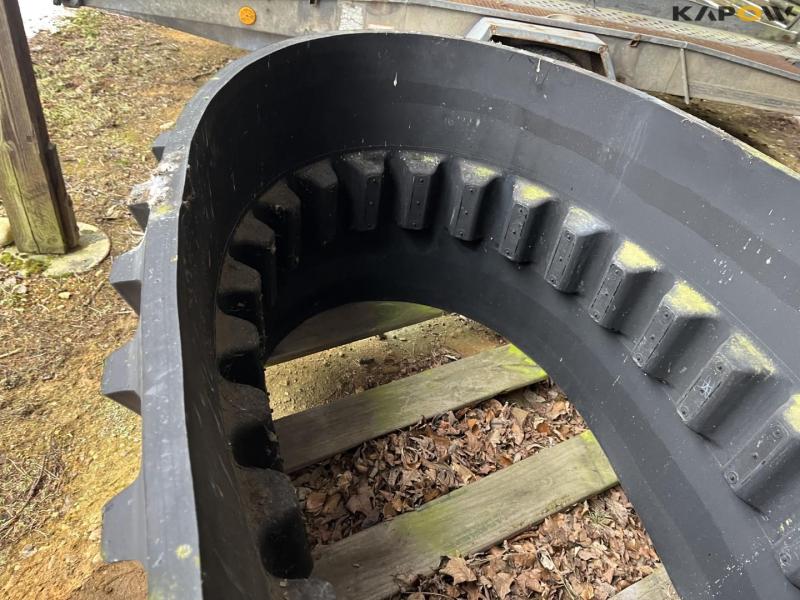 Camoplast 634-3023 belt 8