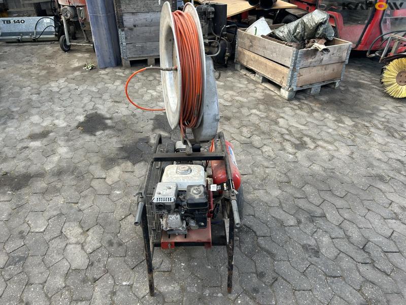 Campagnola Petrol powered compressor 7