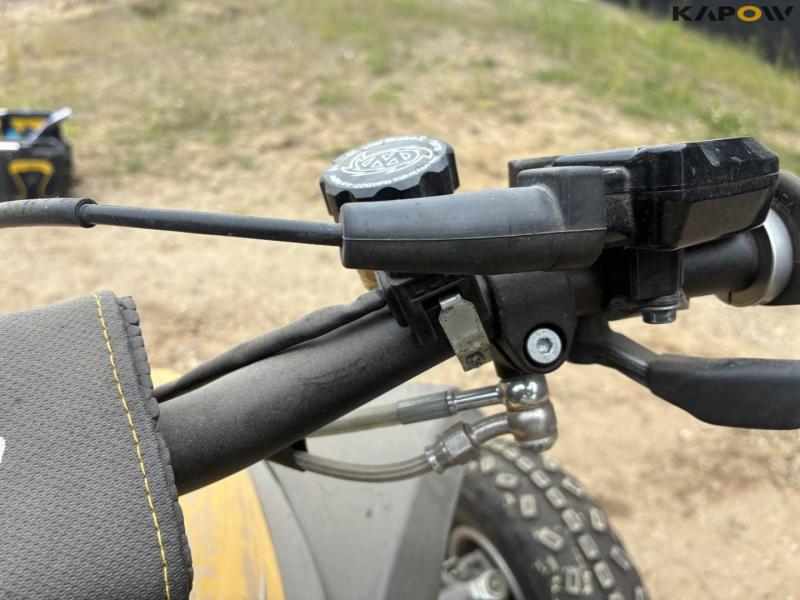 Can-am ATV 11