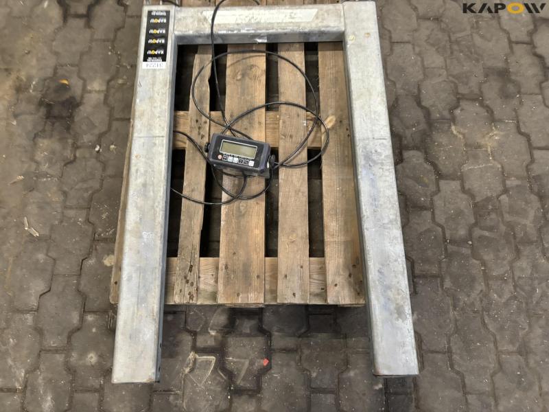 Carl Liden 400 pallet scale 10