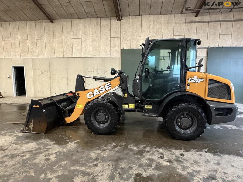 Case 121F loader 7