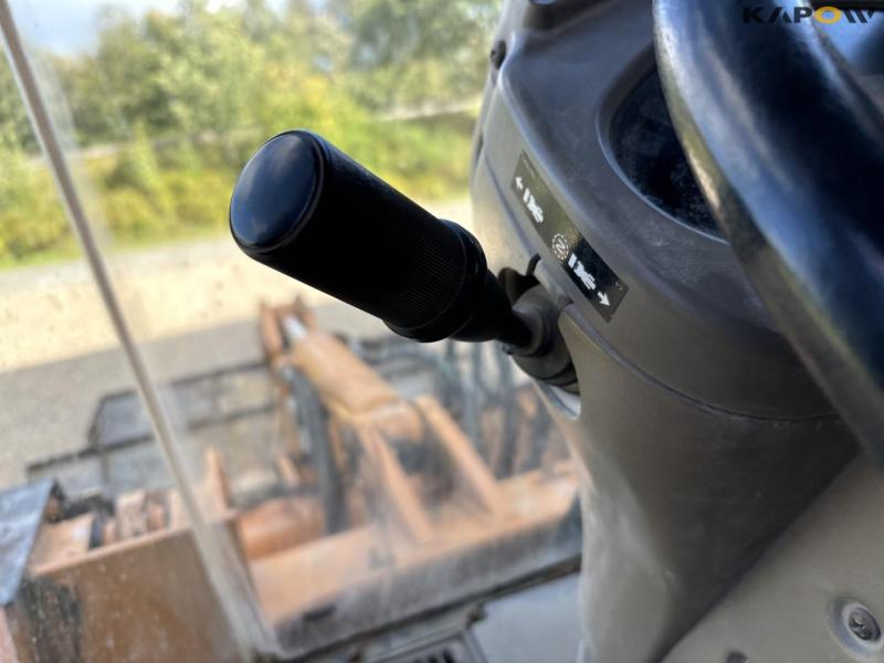 Case 521D wheel loader 36