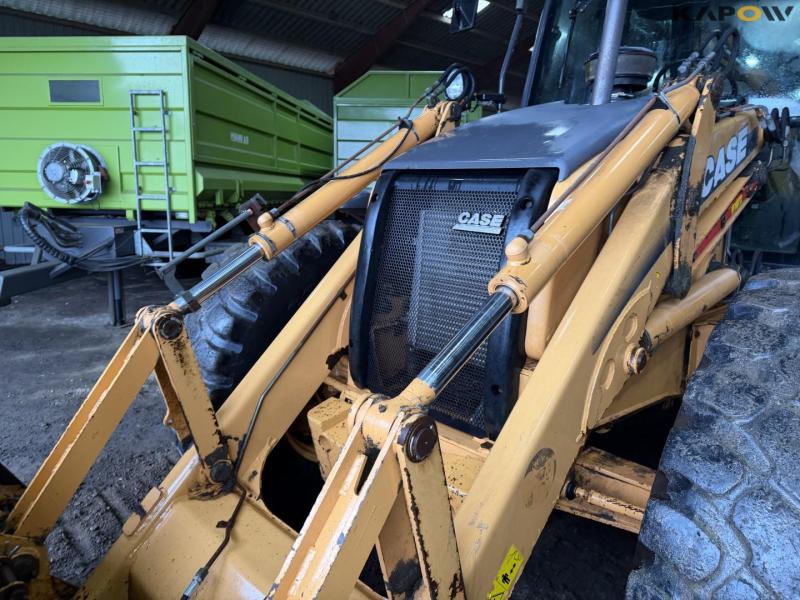 Case 695 backhoe loader 11