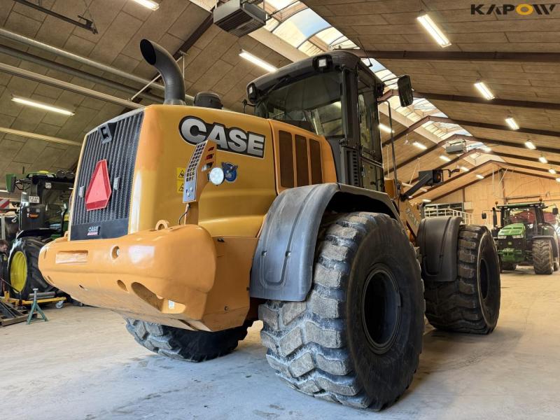Case 721F loader 4