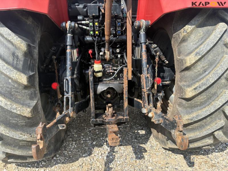 Case CVX 170 tractor with front loader 31