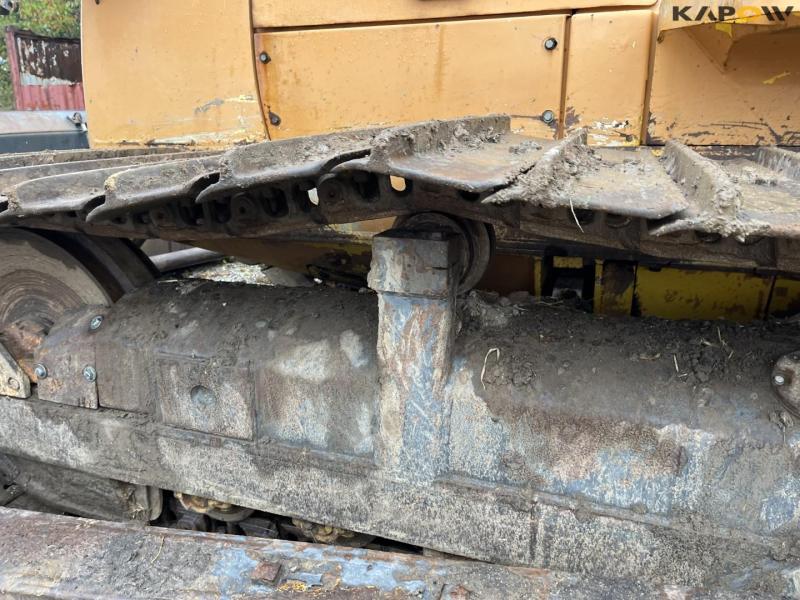 Case/New Holland D180 dozer with 3 tooth ripper 10