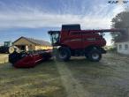 Case IH 9120 combine harvester with 35-foot vario header 8