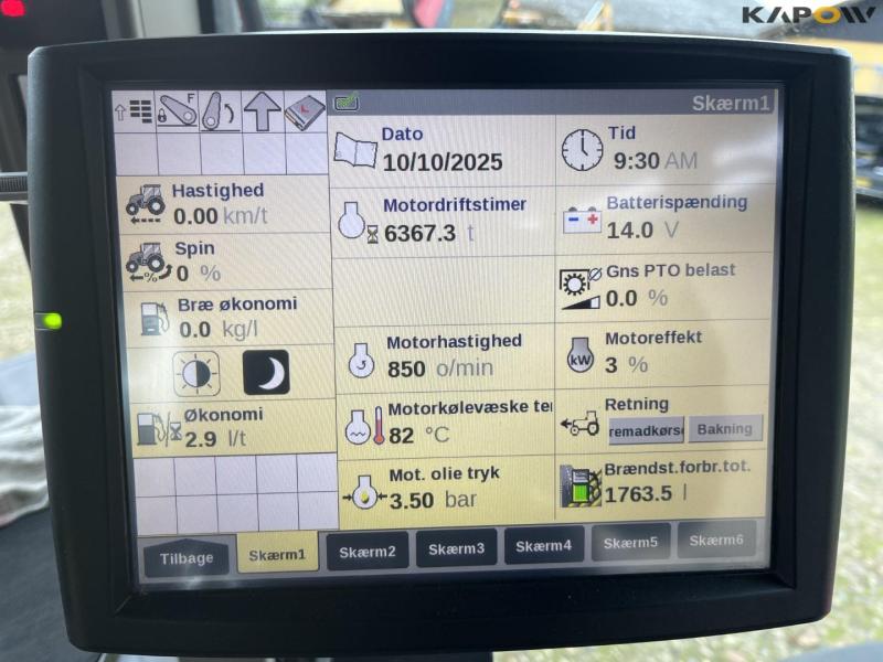 Case Ih Optum 300 CVX tractor 34