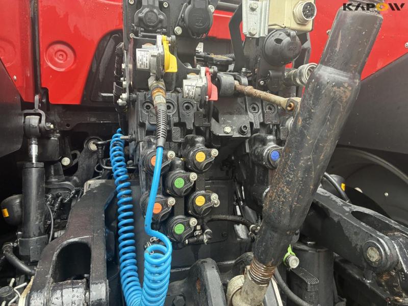 Case IH Optum 340 CVX tractor 17