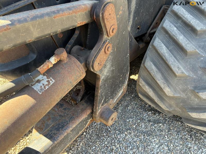 Case IH STX380 Steiger tracked tractor 18