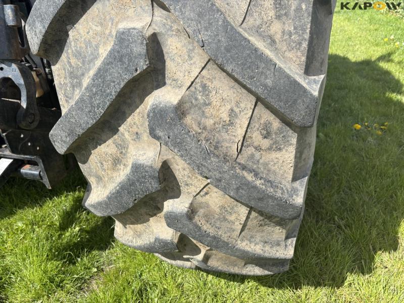Case Magnum 340 CVX tractor 26