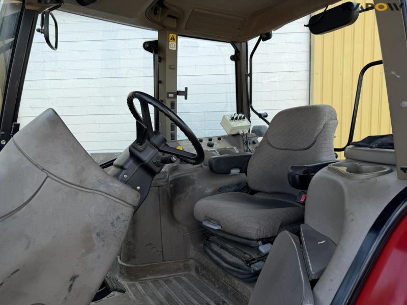 Case MXM 190 tractor 37