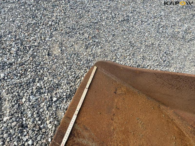 CAT grading bucket with S70 hitch 16