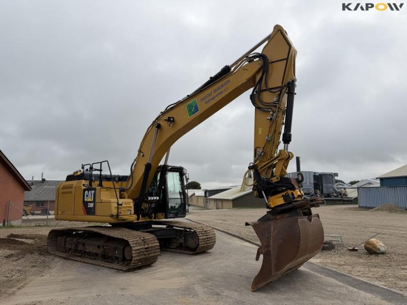 Caterpillar 330 FL excavator 3