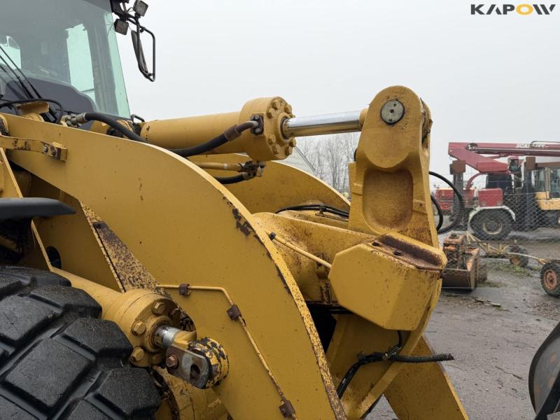 Caterpillar 950H wheel loader 13