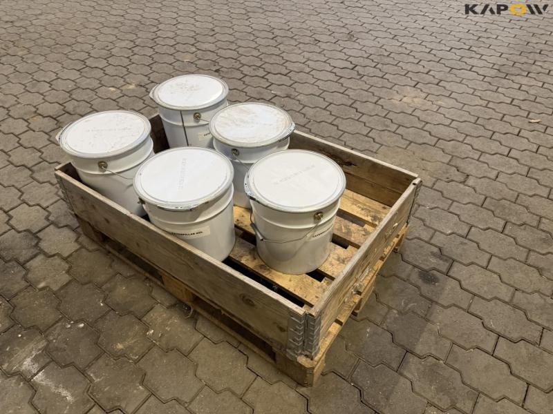 Caterpillar yellow paint 5