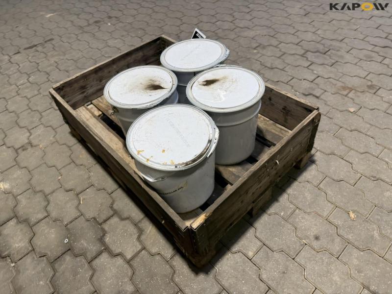 Caterpillar paint - 4pcs 5