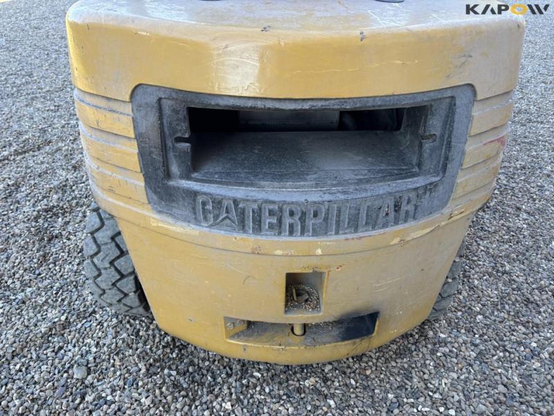 Caterpillar forklift 29