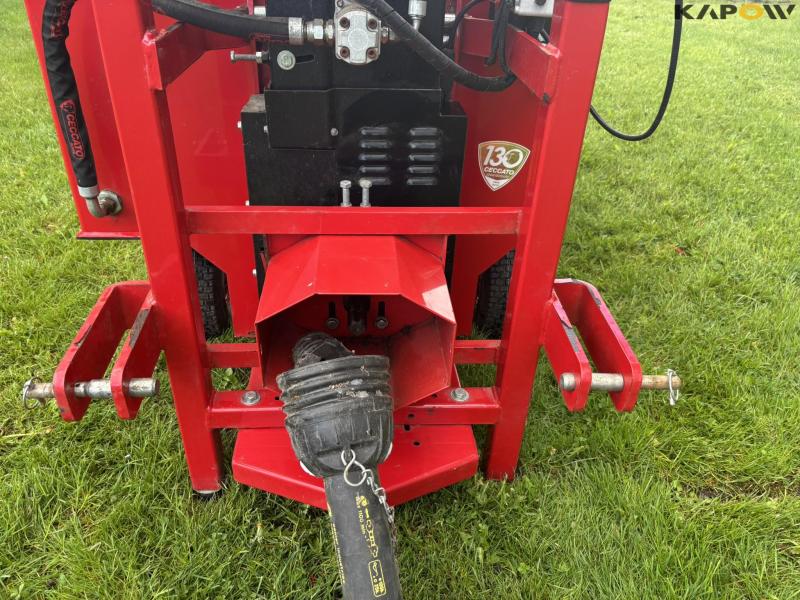 Ceccato Trimmonc Mega Monster chipper PTO towed 11