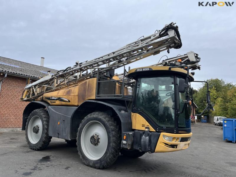 Challenger RG655 self-propelled sprayer 3