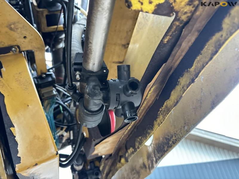 Challenger Rogator RG 655 self-propelled sprayer 25