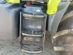 Claas 630 tractor with front loader 9