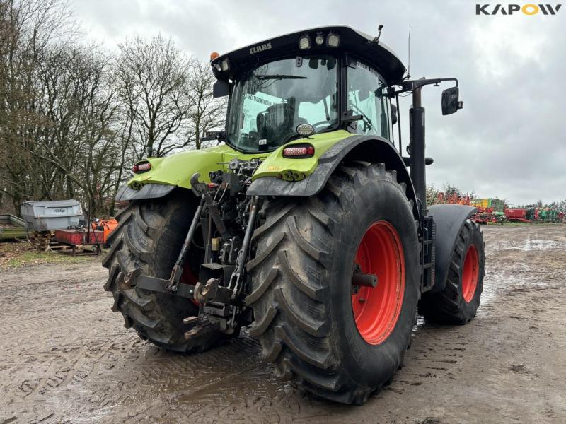 Claas Axion 850 tractor 5