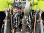 Claas Axion 850 tractor 32