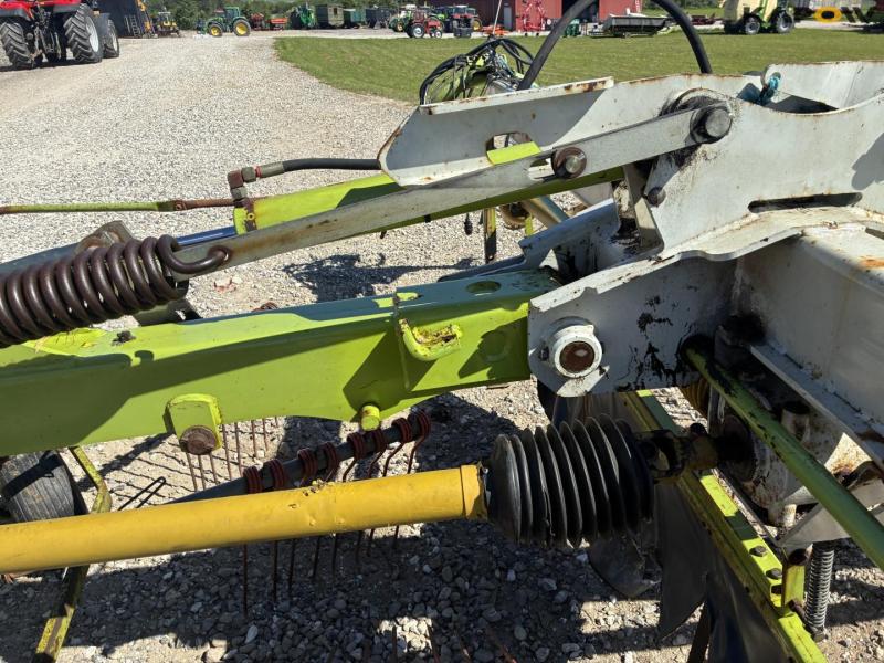 Claas liner 880 profile rake 25