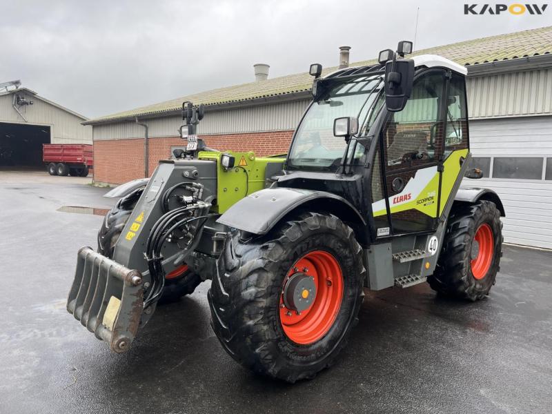 Claas scorpion 746 telescopic loader 1