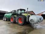 Claas Xerion 5000 tractor with Samson SG 23 manure wagon 3