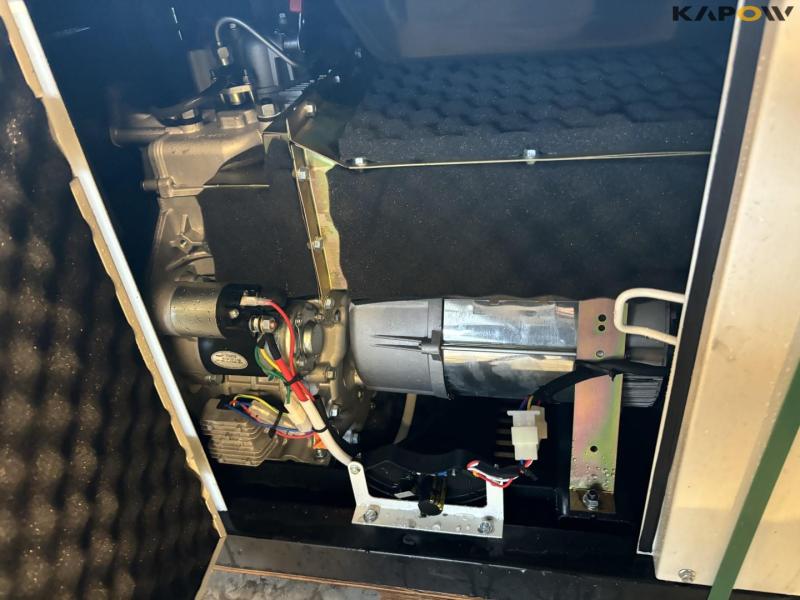 Compal Power VG-R110 diesel generator 17