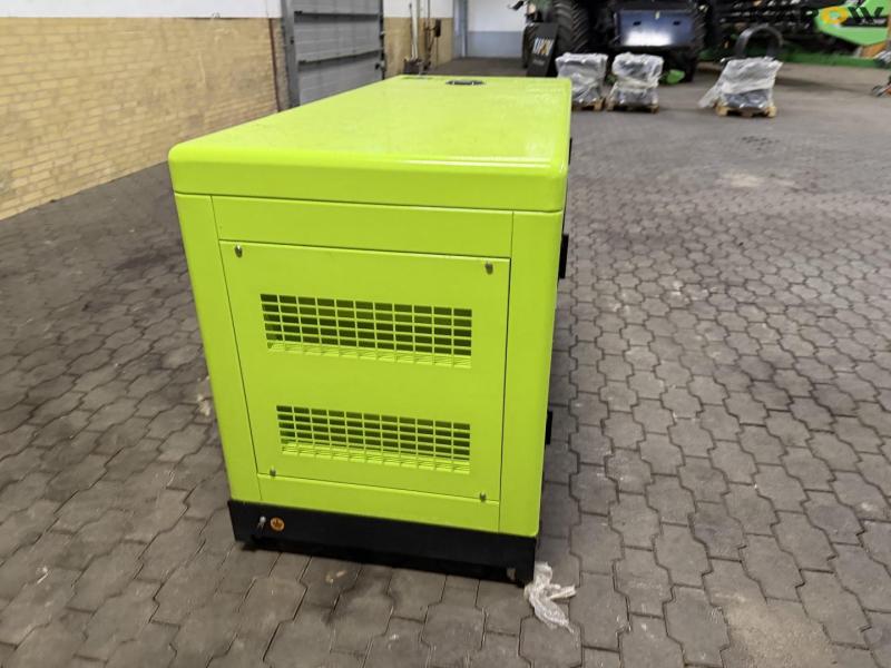 Compal Power VG-R30 generator 4