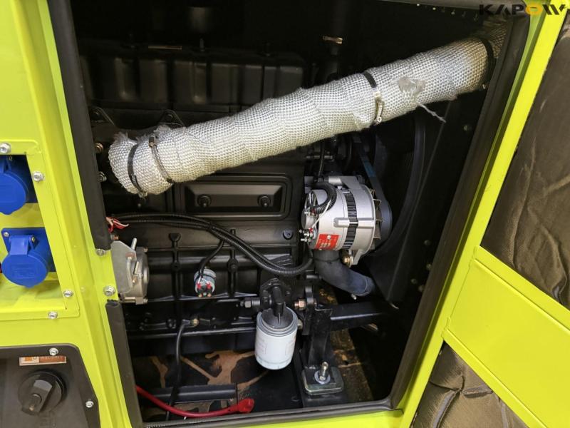 Compal Power VG-R30 generator 9