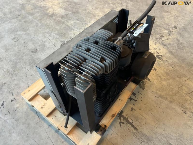 Condor compressor 10