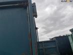 Container with closed sides that can be opened 18