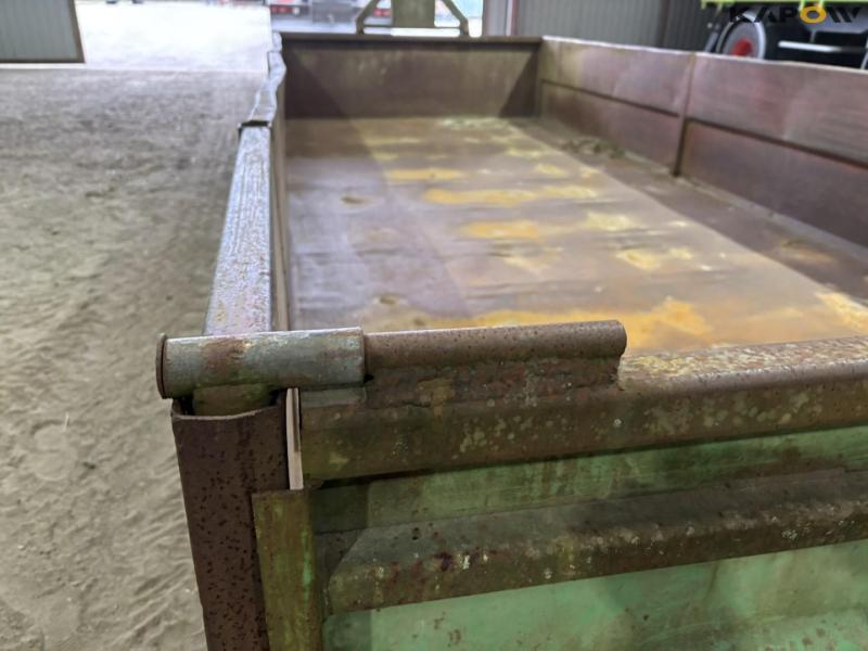 Container for hook and wire 19