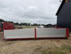 Container 8