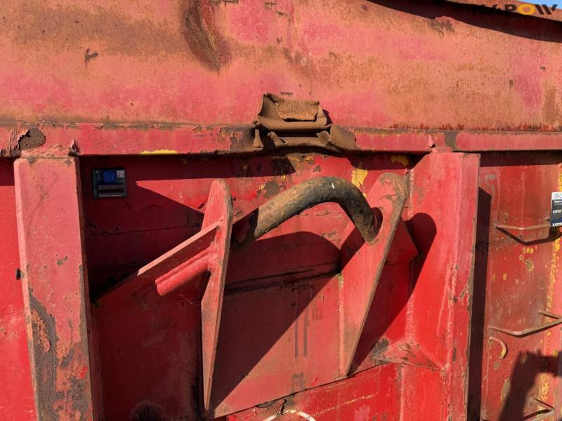 Container 12