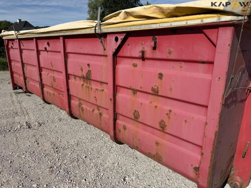 Container 13