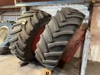 Continental 650/65-R42 twin wheels 1