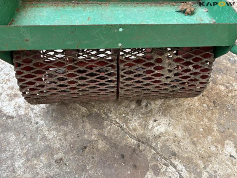 Cylinder mower and drum 21