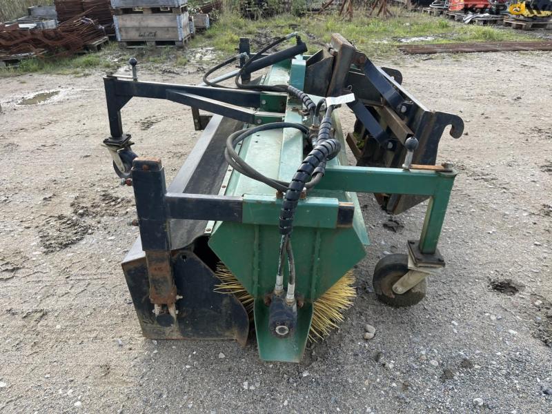Düvelsdort WG45 hydraulic sweeper 8